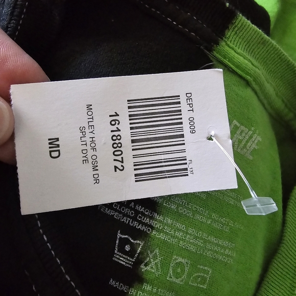 Motley Crue Dr Feelgood Split Dye Green Black Graphic Print Tee Shirt Sz M NEW - Picture 5 of 7